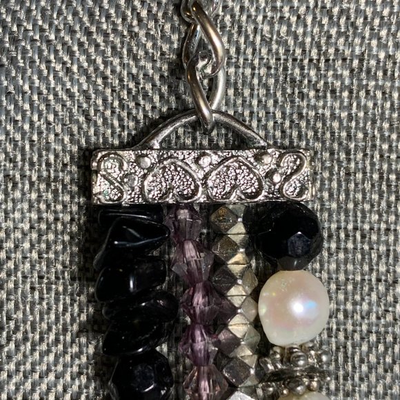 Four Strand Cultured Pearl/Black/Silvertone Necklace. 20" (315) - Picture 3 of 3